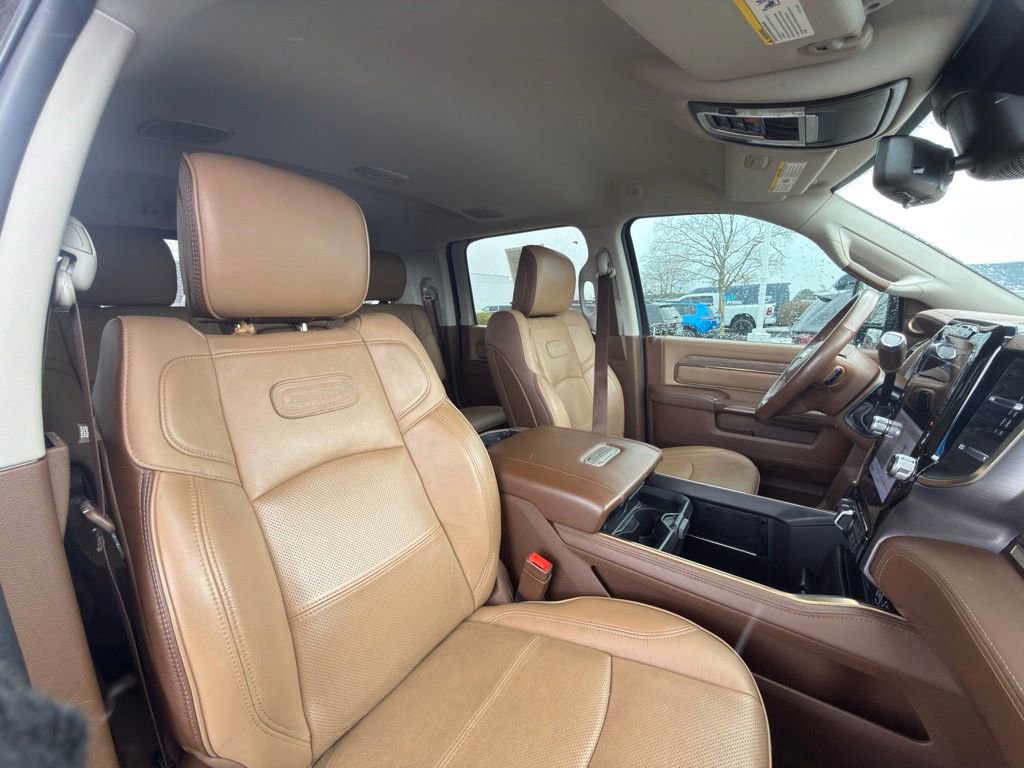 Used 2024 RAM 3500 Limited w/ Safety Group image 44