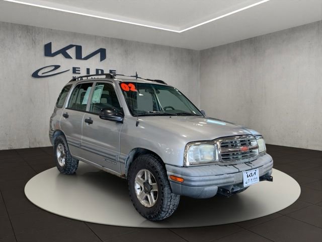 Used 2002 Chevrolet Tracker 4WD w/ Preferred Equipment Group