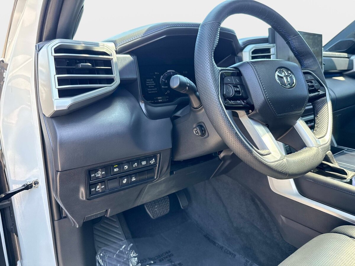 Used 2024 Toyota Tundra Platinum RWD image 20