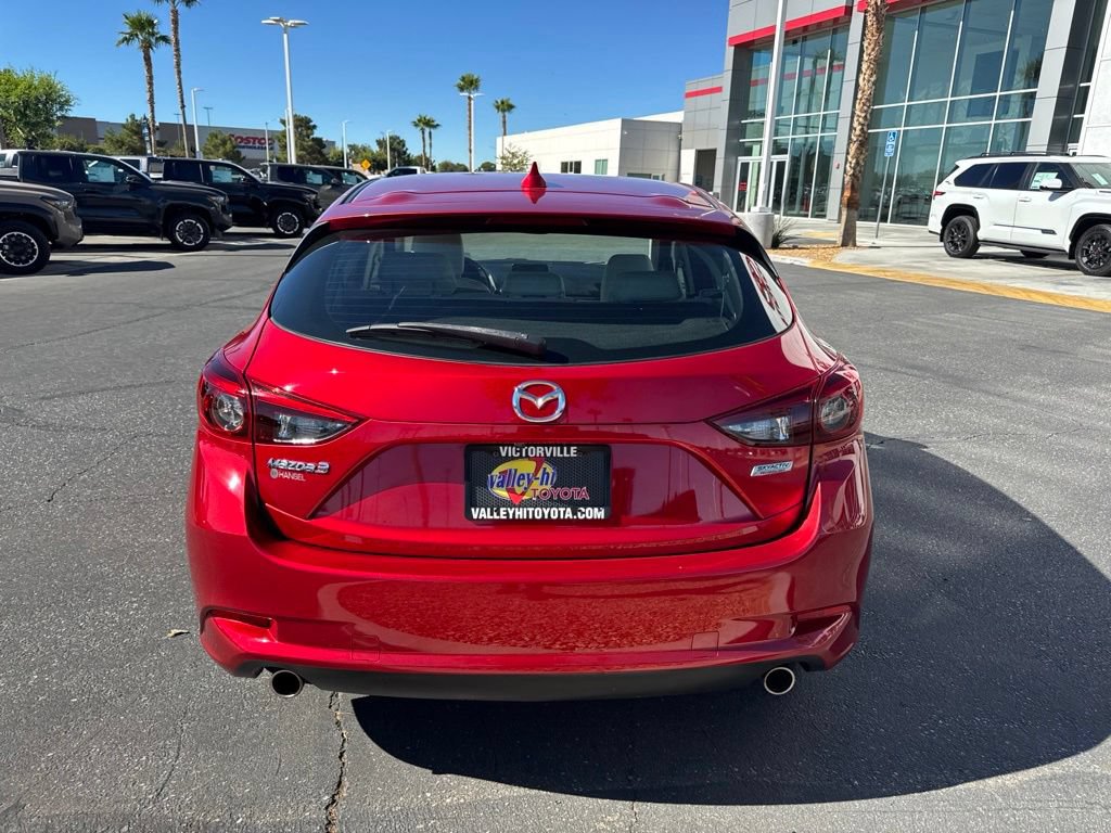 Used 2018 MAZDA MAZDA3 Grand Touring w/ Premium Equipment Package FWD image 7