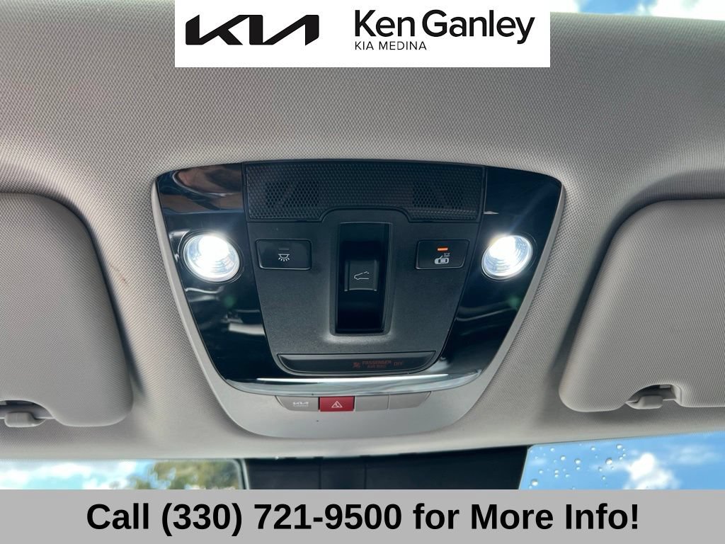 Certified 2024 Kia Sportage SX AWD/4WD image 38