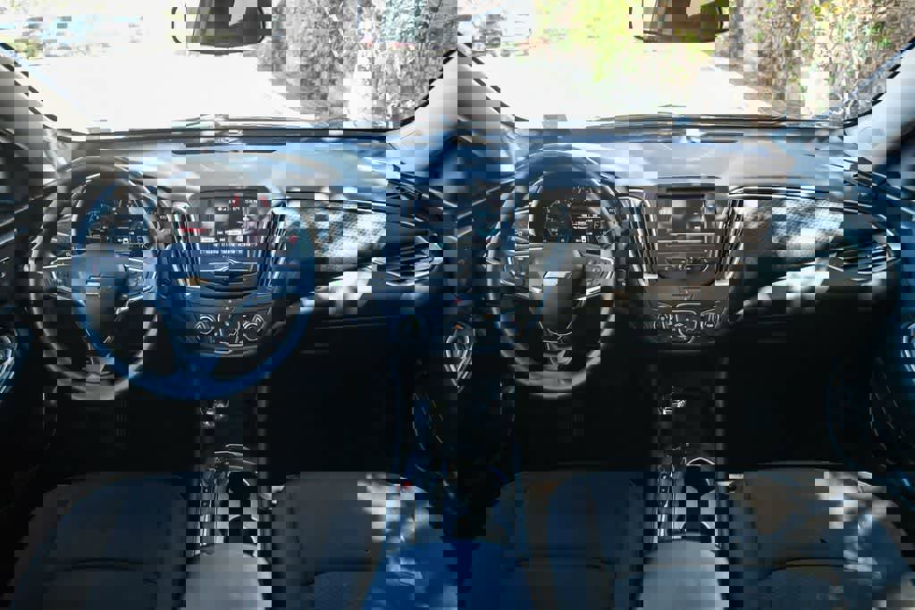 Used 2018 Chevrolet Malibu LS FWD image 14