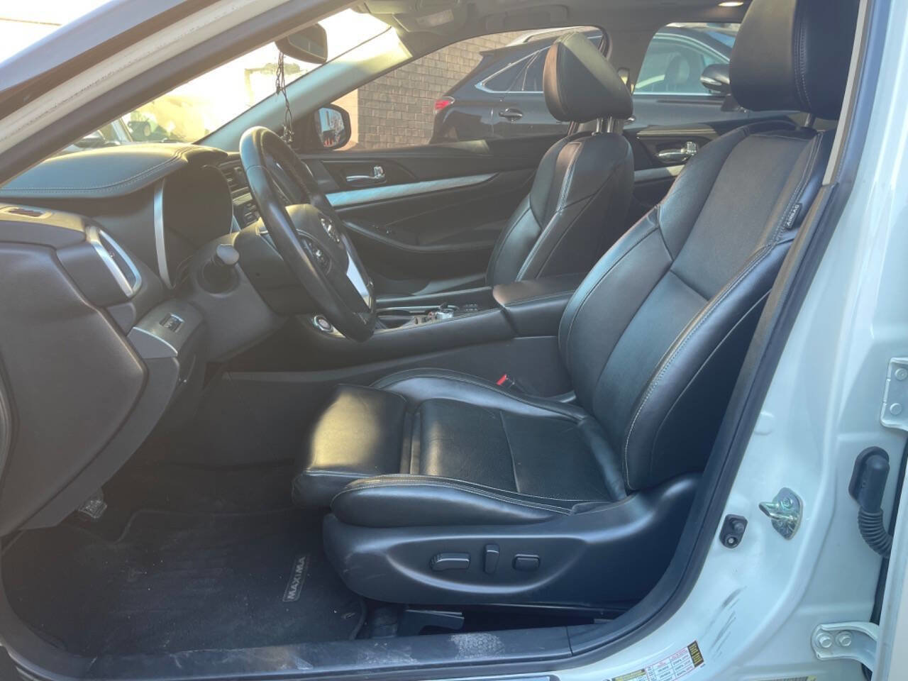 Used 2017 Nissan Maxima 3.5 SL image 17