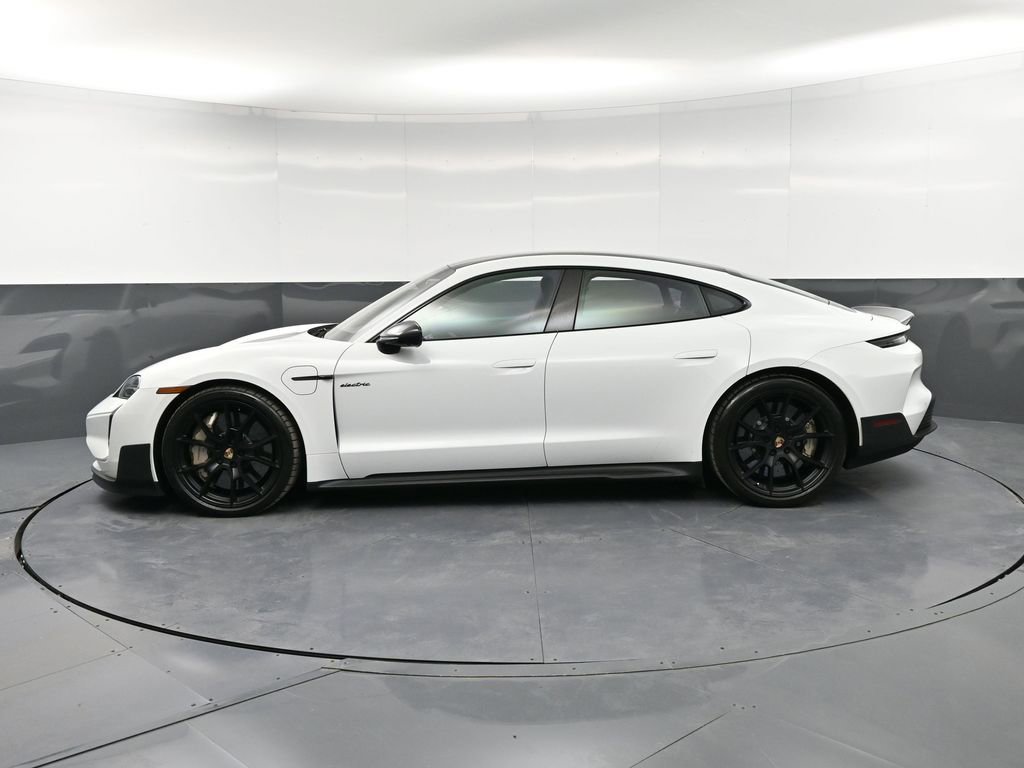Certified 2025 Porsche Taycan Turbo GT image 2