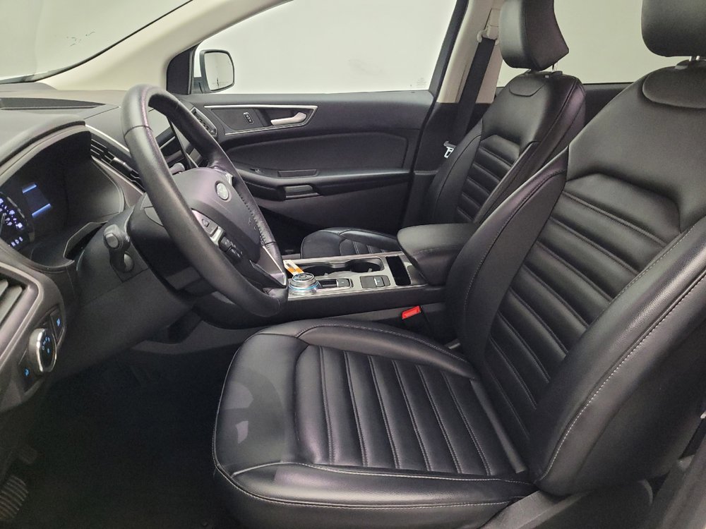 Used 2024 Ford Edge SEL image 17