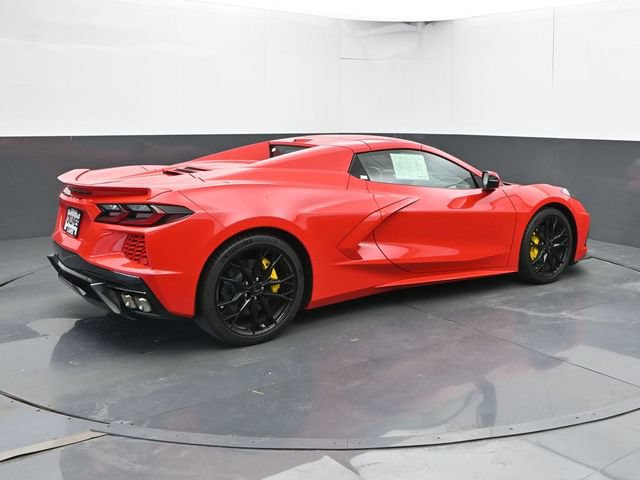 Used 2025 Chevrolet Corvette Stingray Preferred Conv w/ 2LT RWD image 2