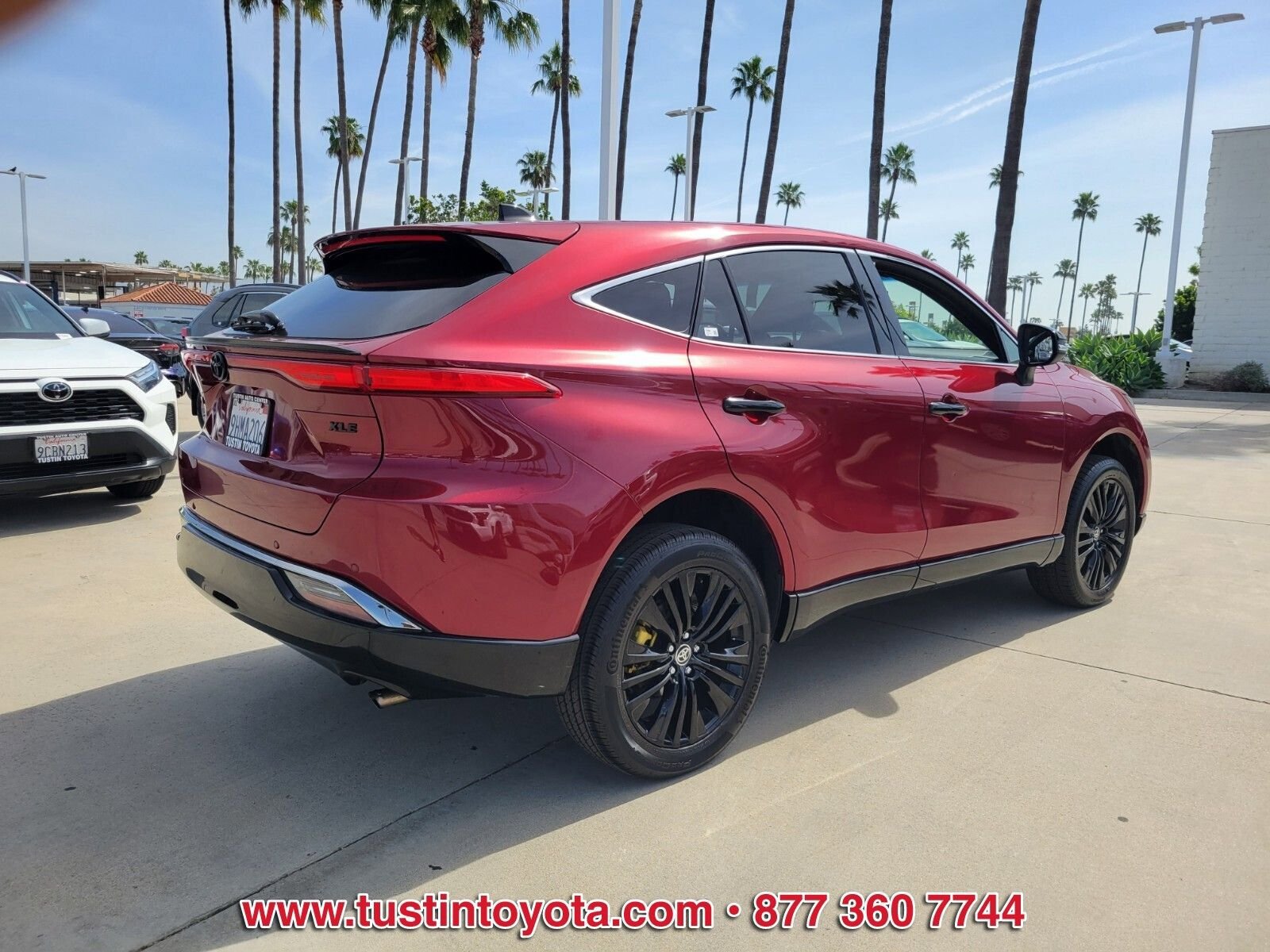 Certified 2023 Toyota Venza Nightshade AWD/4WD image 4