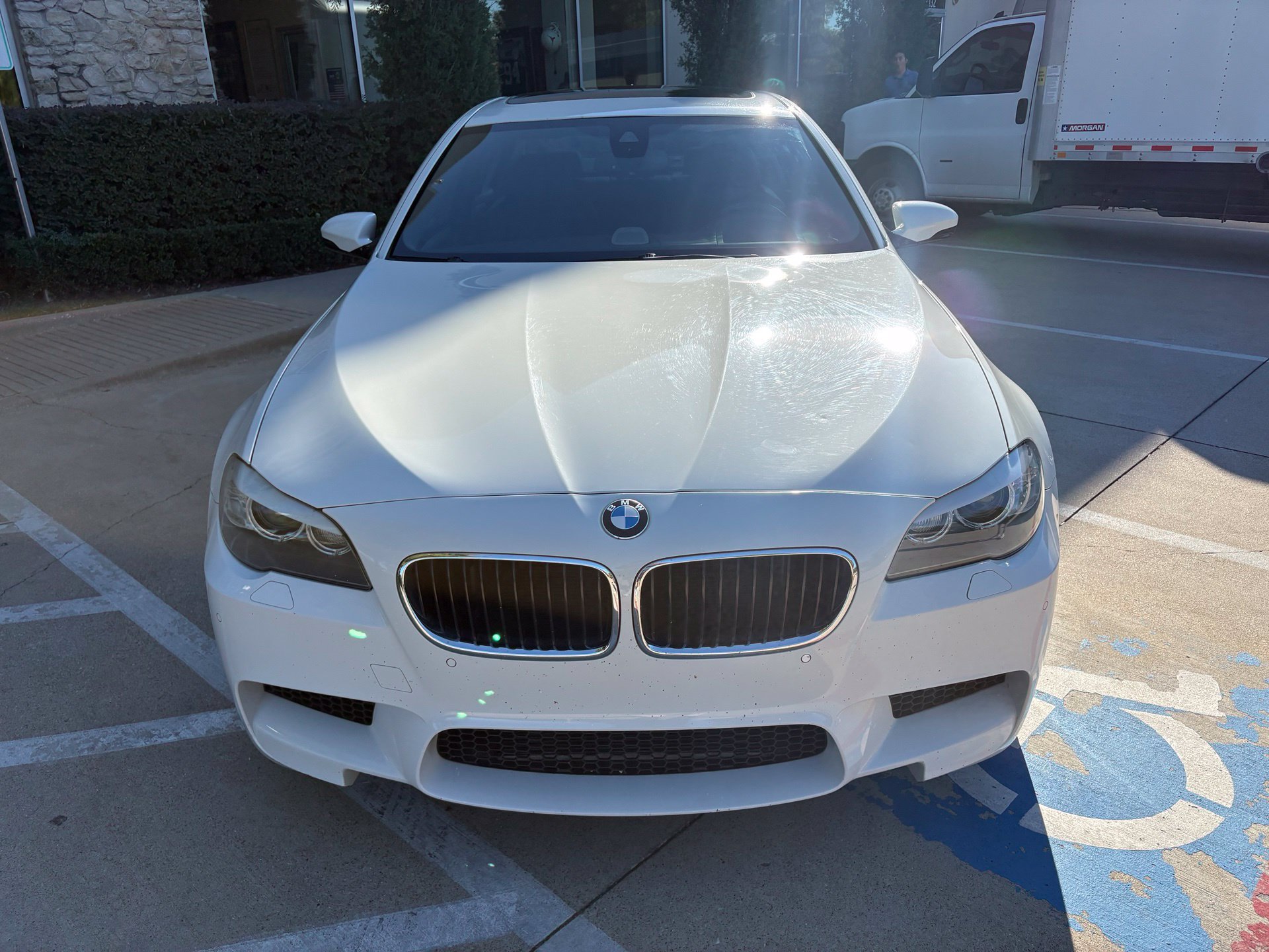Used 2013 BMW M5 w/ Executive Pkg RWD image 2