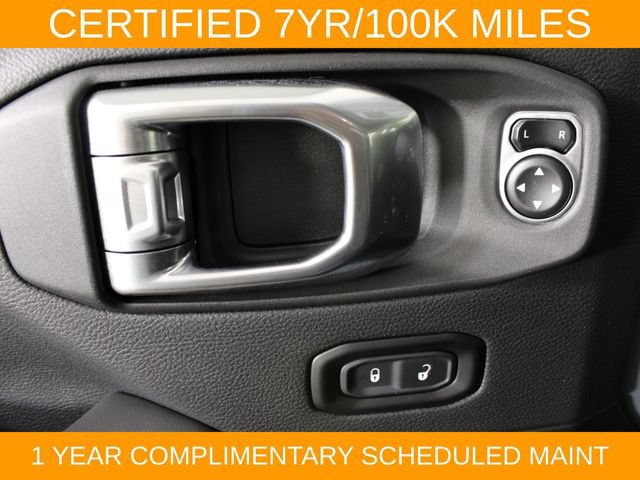 Used 2024 Jeep Wrangler Unlimited Rubicon w/ Technology Group AWD/4WD image 17