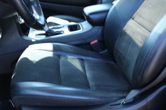 Used 2019 Jeep Grand Cherokee Altitude RWD image 36