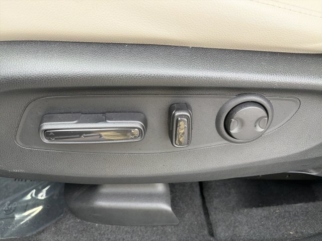 Used 2024 Honda CR-V EX-L image 12