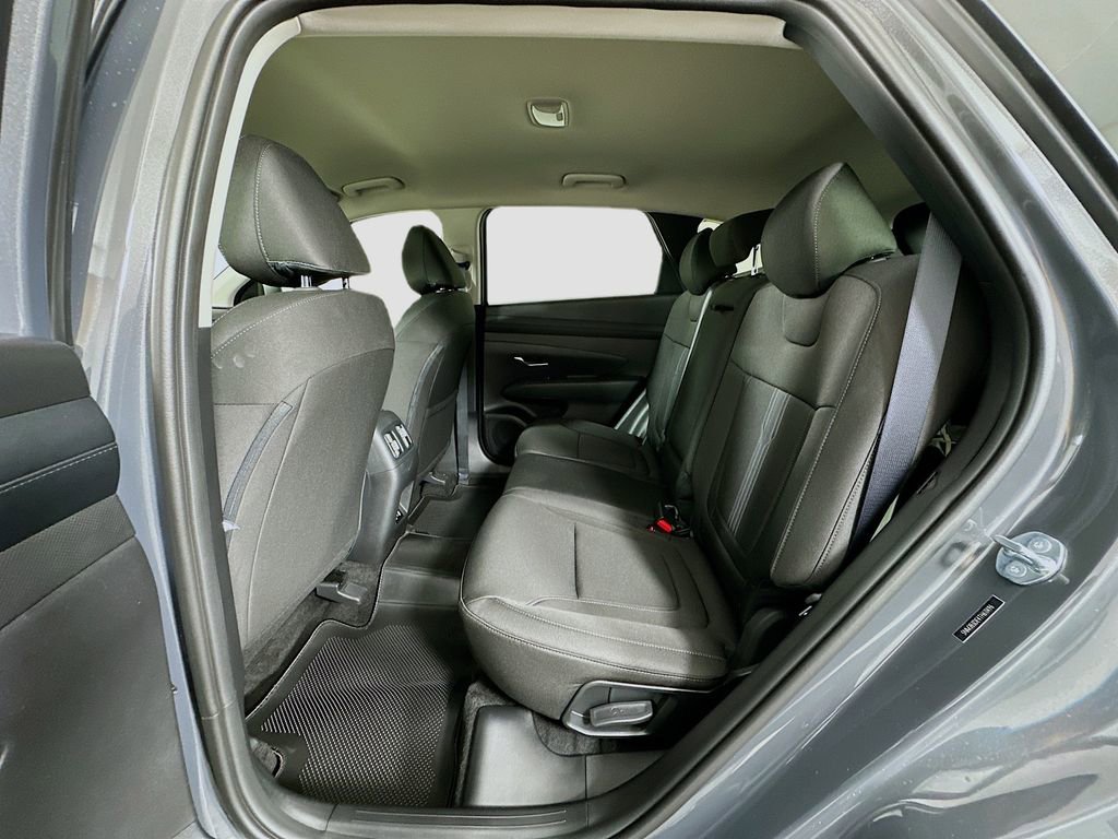 New 2026 Hyundai Tucson SEL image 16