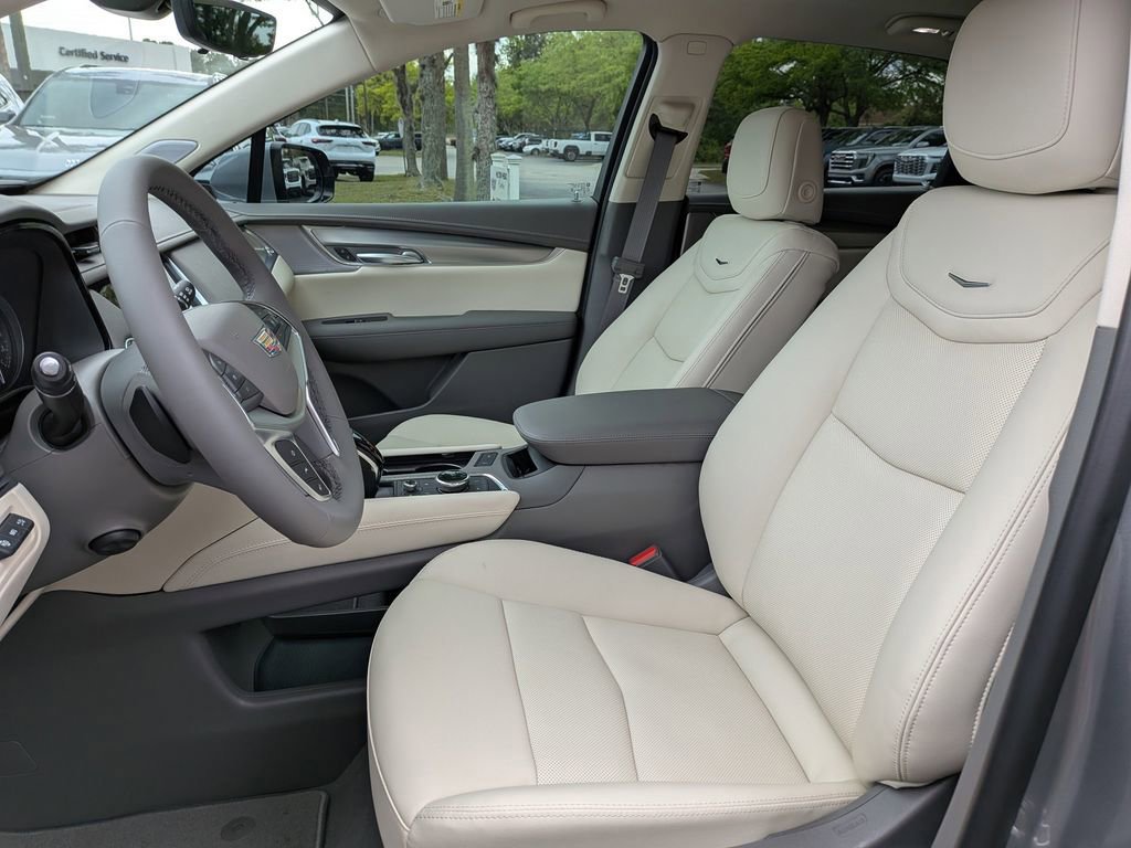 New 2026 Cadillac XT5 Premium Luxury image 24