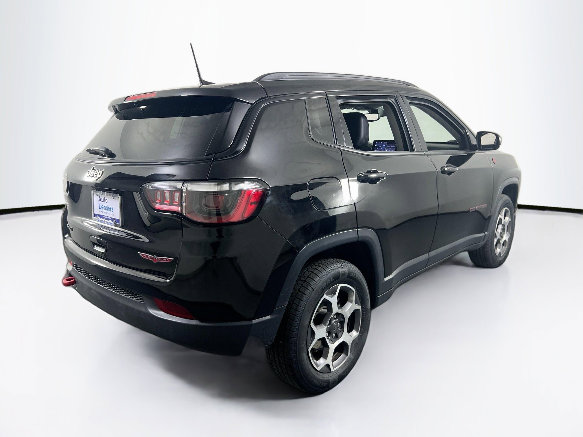 Used 2022 Jeep Compass Trailhawk AWD/4WD image 5