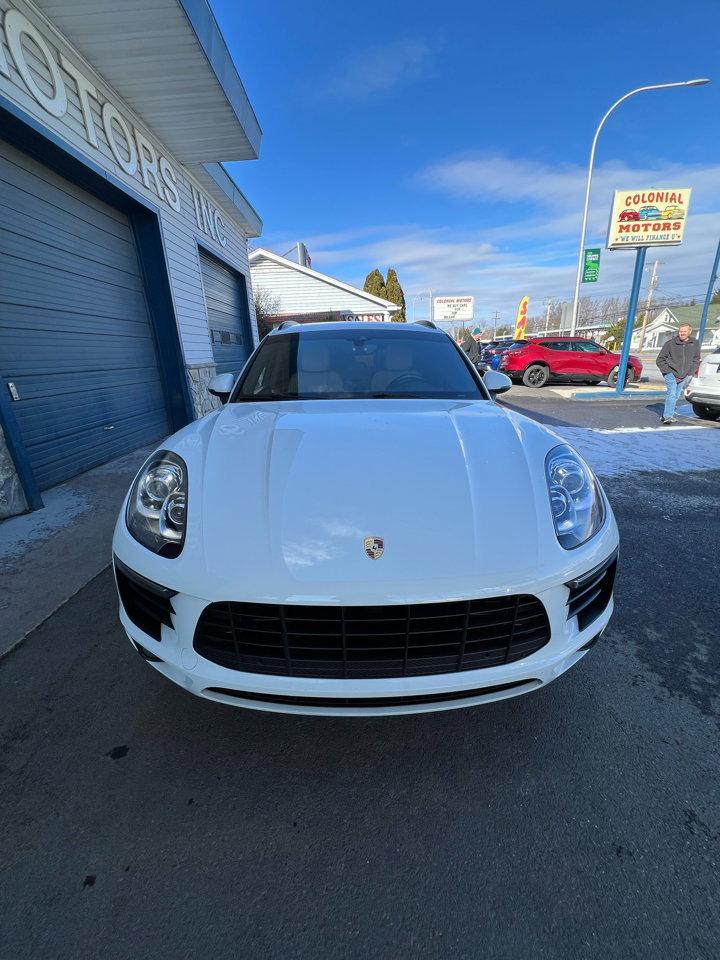 Used 2018 Porsche Macan image 3