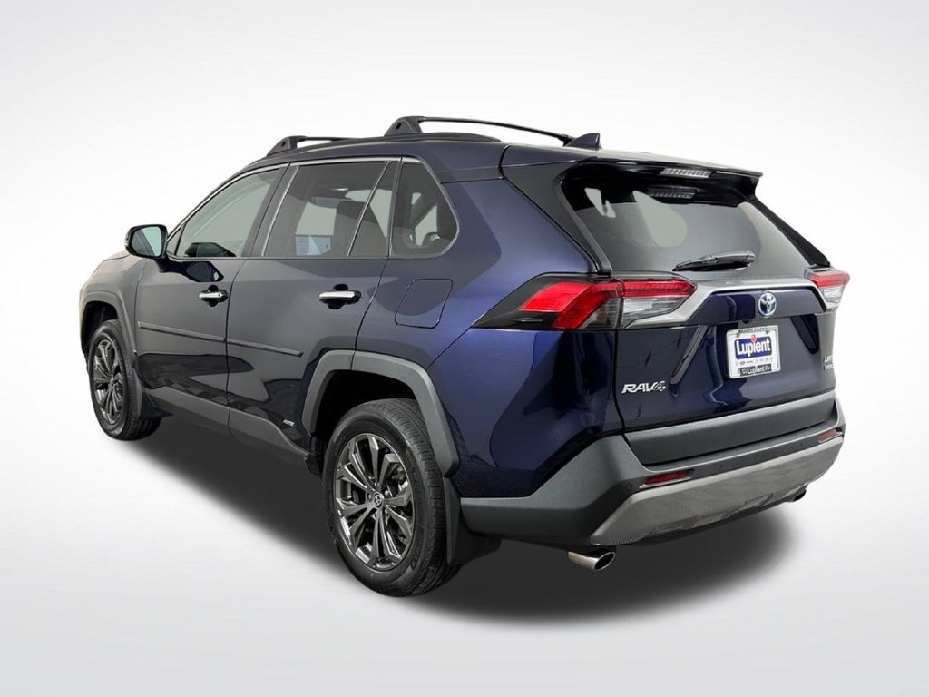 Used 2023 Toyota RAV4 Limited AWD/4WD image 10