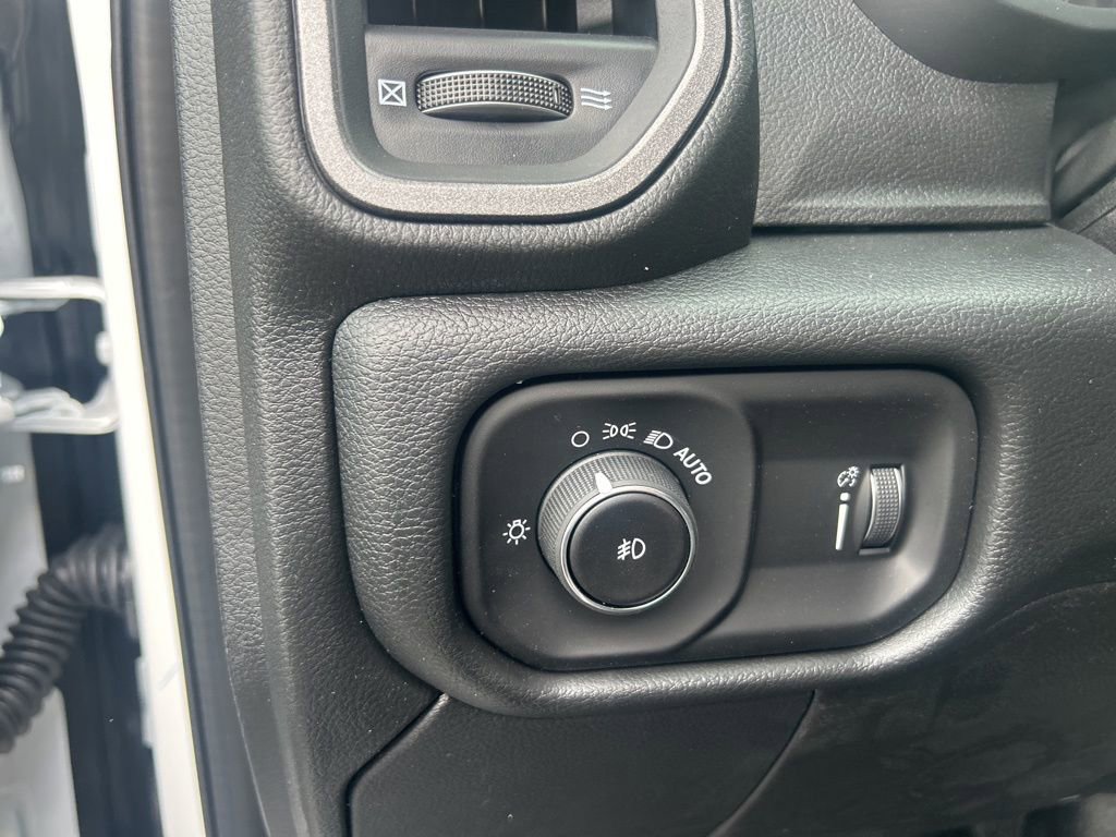 New 2026 RAM 5500 Tradesman w/ Chrome Appearance Group image 16