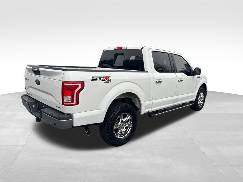 Used 2015 Ford F150 XLT w/ Equipment Group 302A Luxury image 6