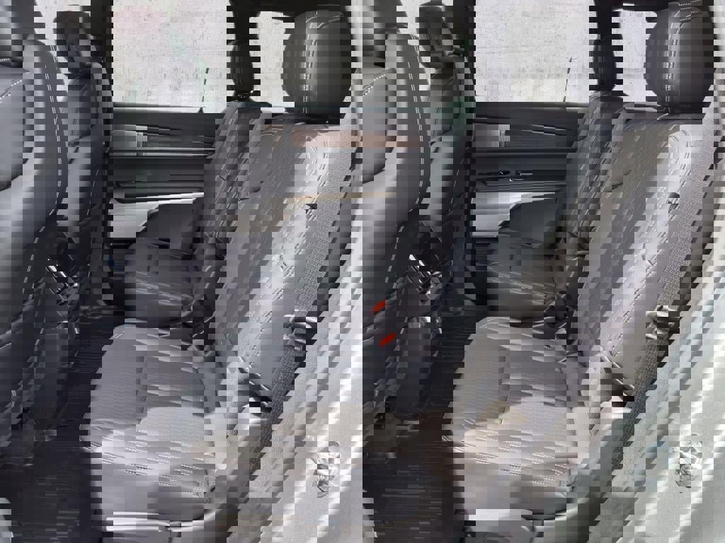 New 2026 Cadillac Vistiq Sport w/ LPO, Floor Liner Package image 8