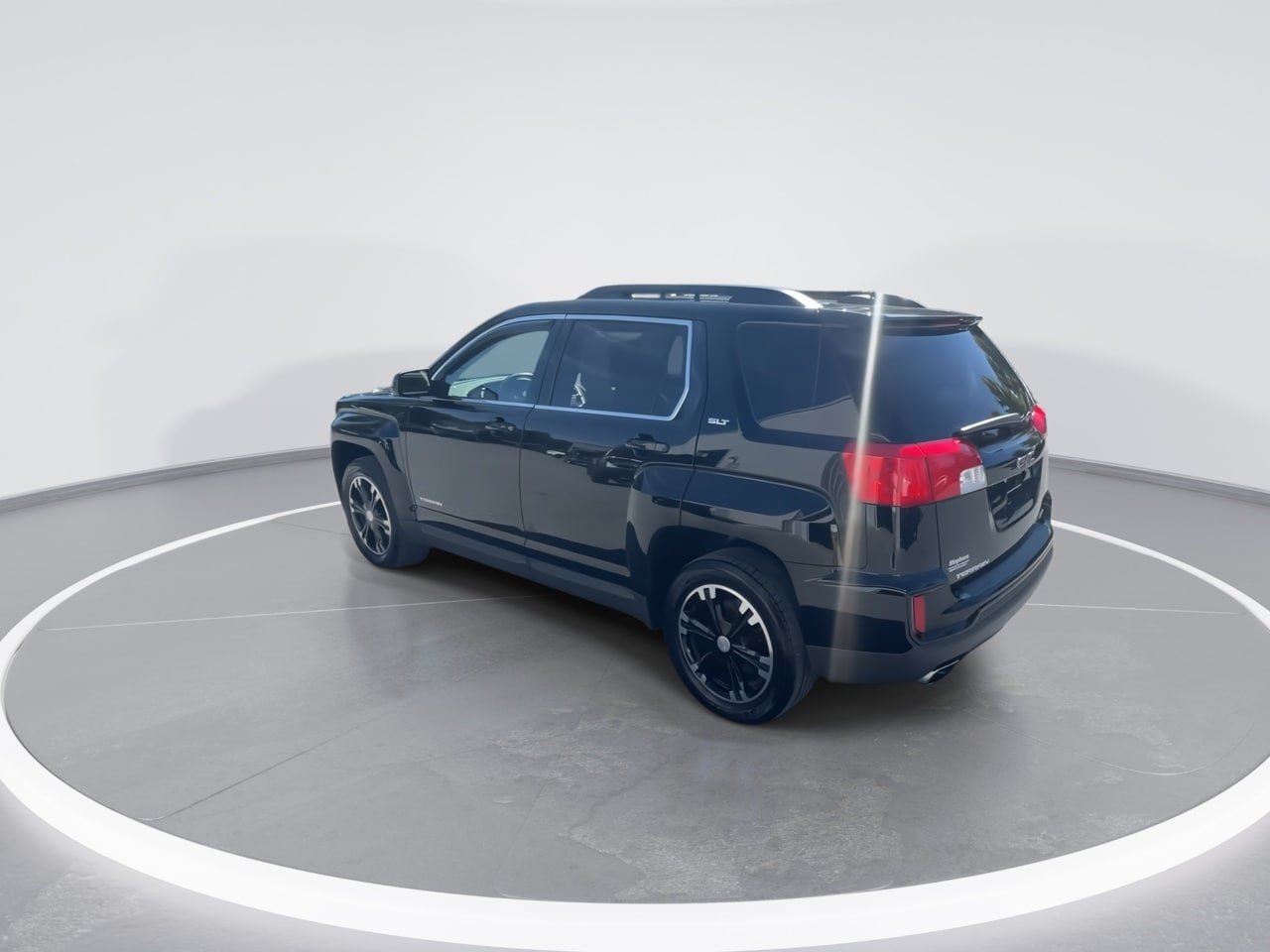 Used 2017 GMC Terrain SLT w/ Nightfall Package AWD/4WD image 13