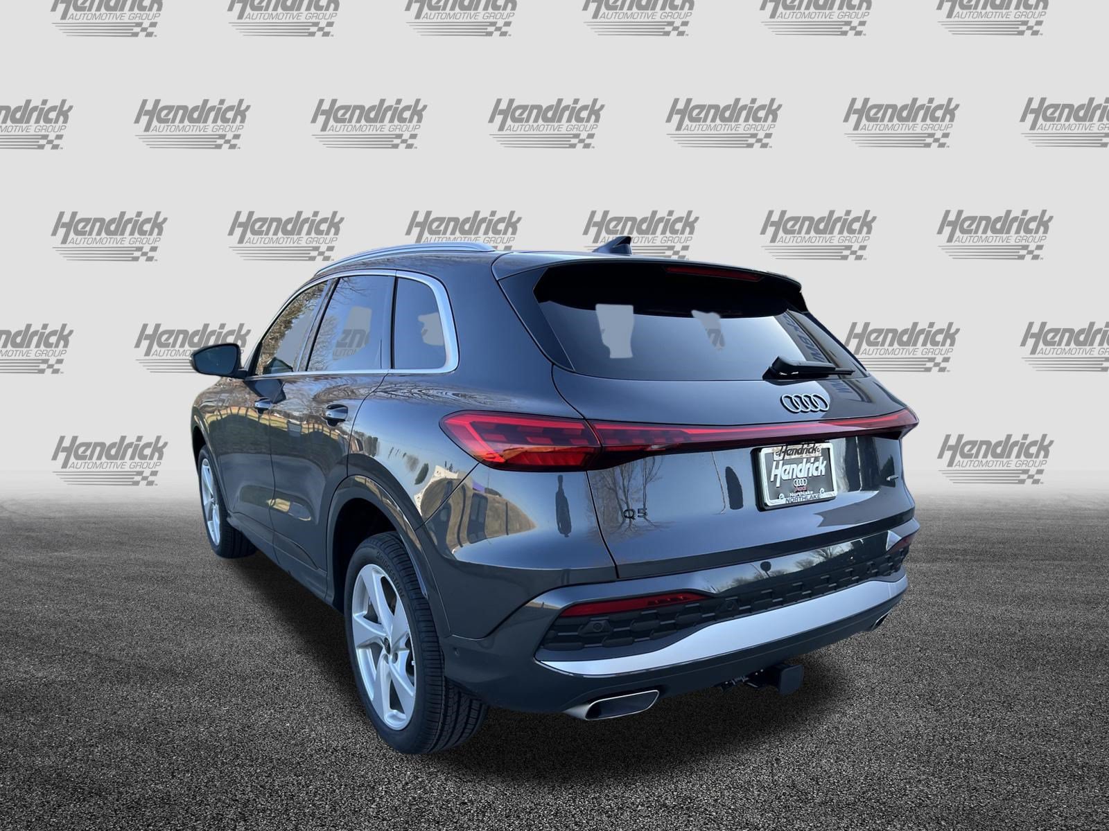 Used 2025 Audi Q5 Premium AWD/4WD image 7