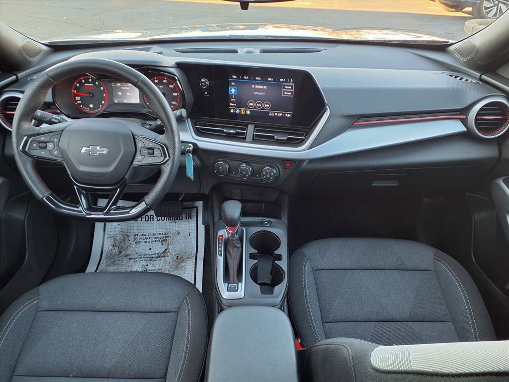 Used 2024 Chevrolet Trax RS w/ Driver Confidence Package image 9