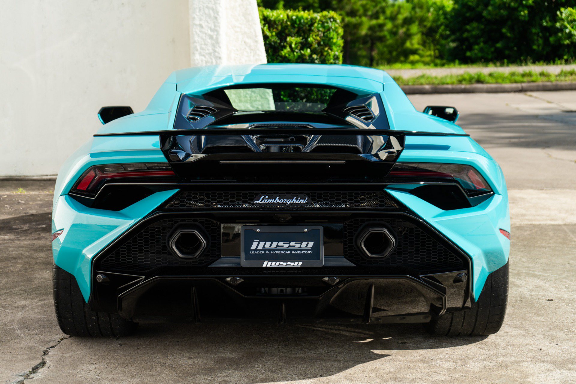 Used 2023 Lamborghini Huracan Tecnica RWD image 15