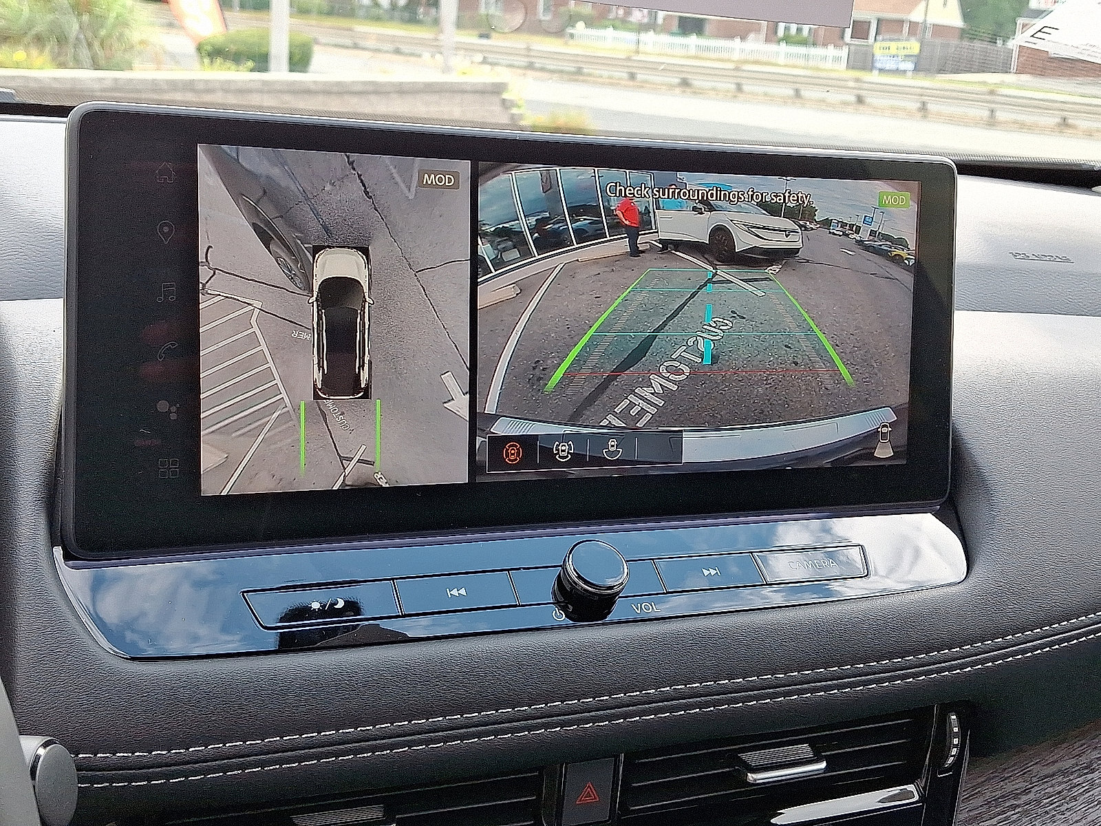 New 2026 Nissan Rogue Platinum w/ Platinum Premium Package image 16