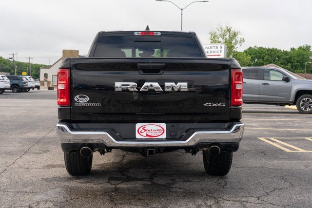 Used 2025 RAM 1500 Big Horn AWD/4WD image 4