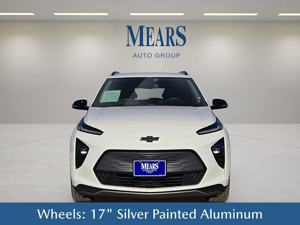 Used 2023 Chevrolet Bolt EUV LT w/ Driver Confidence Package image 9