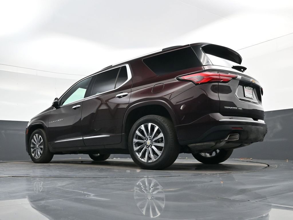 Used 2023 Chevrolet Traverse Premier image 41