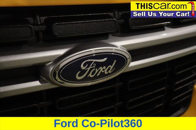 Used 2023 Ford Maverick Lariat w/ Lariat Luxury Package image 12