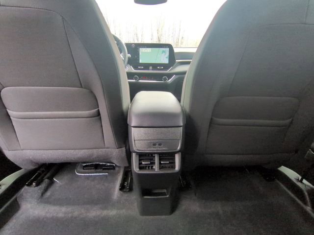 Used 2025 Chevrolet Equinox LT image 21