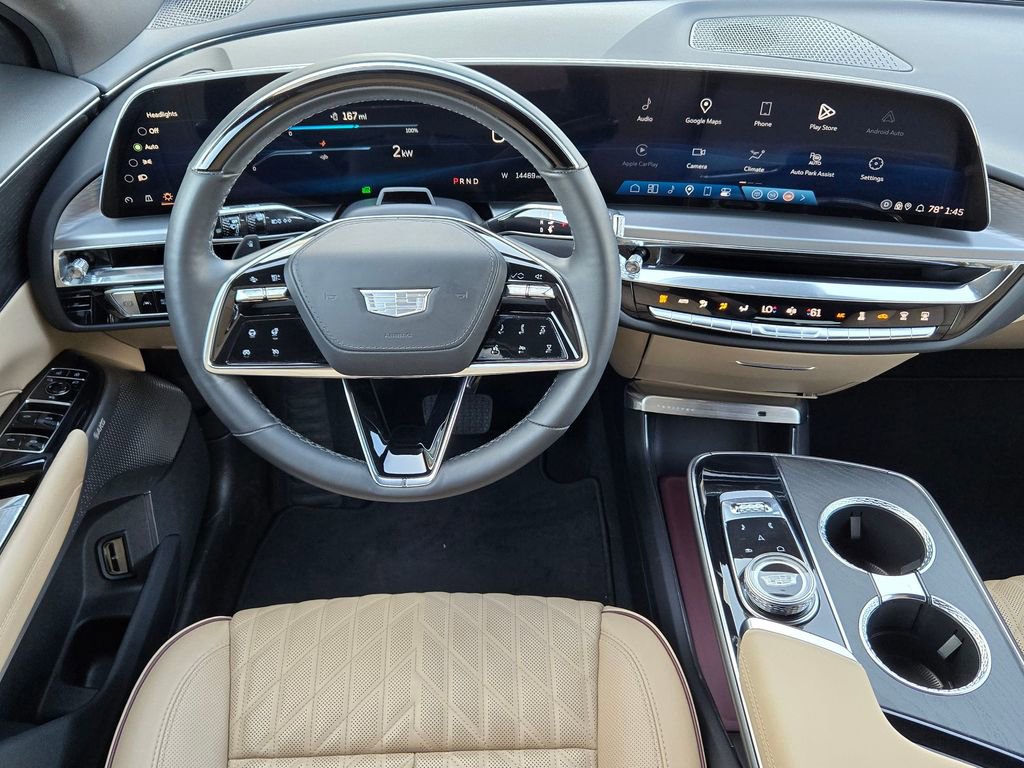 Certified 2024 Cadillac Lyriq Luxury w/ Nappa Leather Package image 14