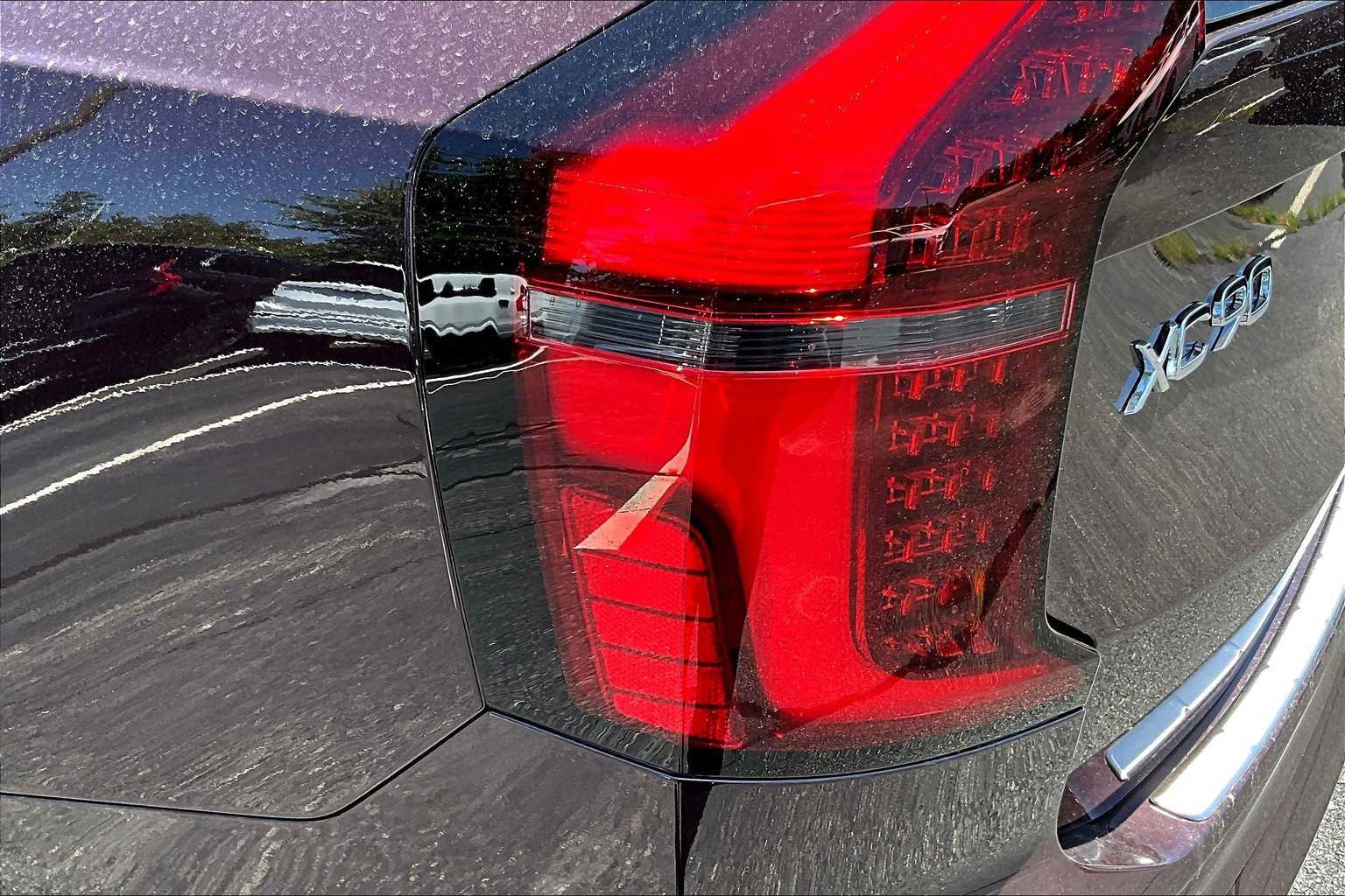 New 2026 Volvo XC90 B6 Ultra w/ Protection Package Premier image 5