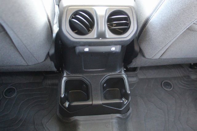 Used 2024 Jeep Wrangler Willys image 27