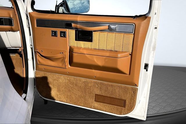 Used 1990 Chevrolet Blazer Base image 24