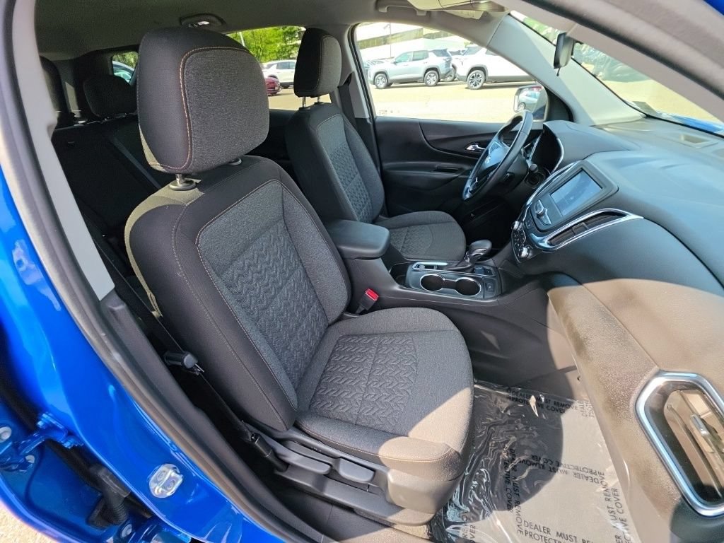 Used 2024 Chevrolet Equinox LT AWD/4WD image 29