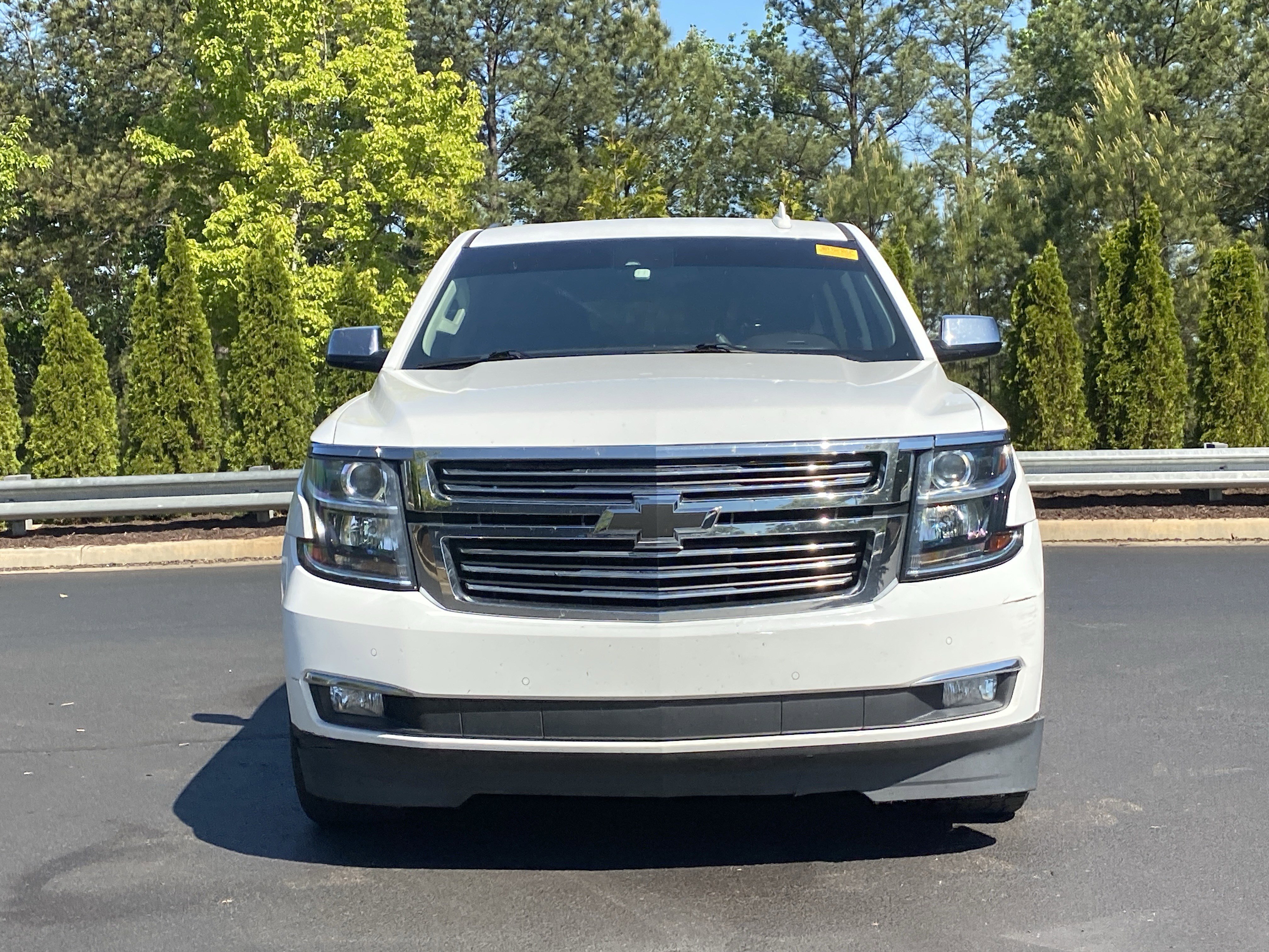 Used 2017 Chevrolet Suburban Premier RWD image 12
