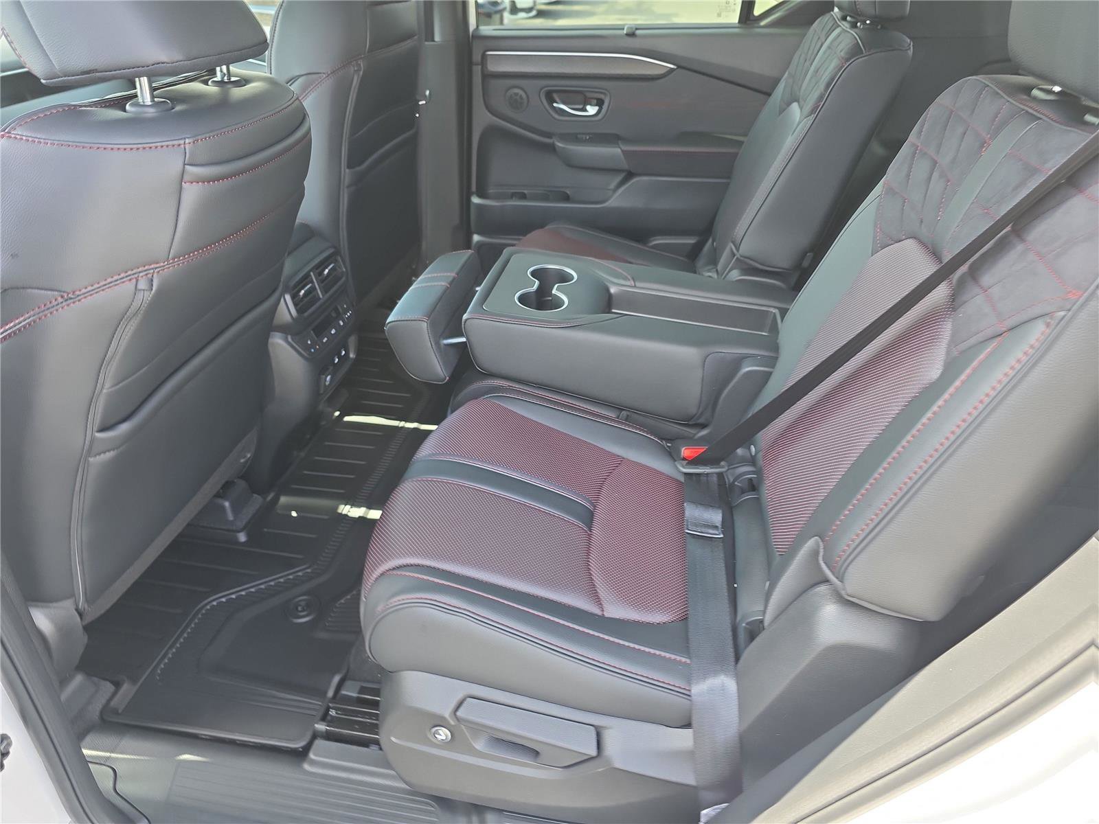 New 2026 Honda Pilot Black Edition image 13