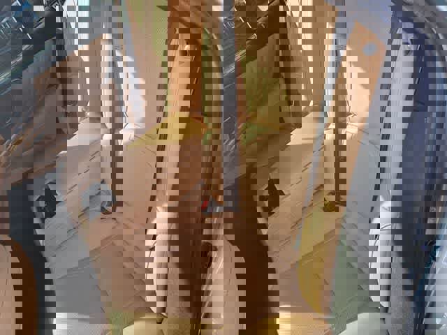 Used 2021 Lexus LS 500 w/ Accessory Package (Z2) image 19