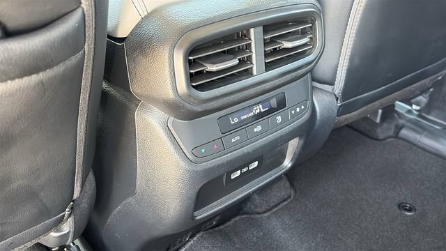 Used 2023 Honda Pilot EX-L image 26