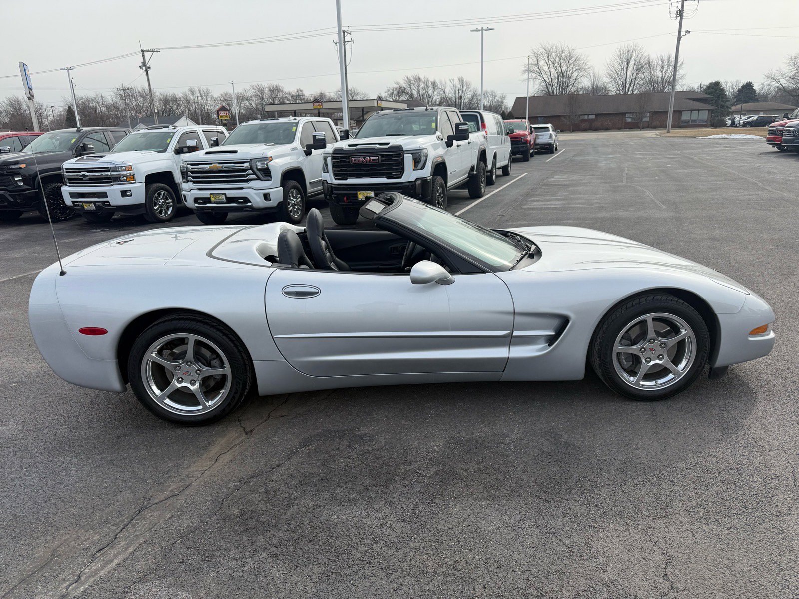 Used 2002 Chevrolet Corvette Convertible w/ Preferred Equipment Group1 RWD image 10
