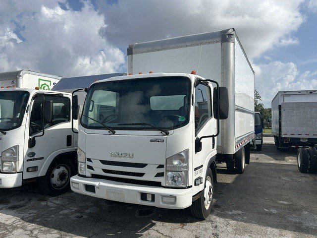 Used 2021 Isuzu NPR RWD image 6