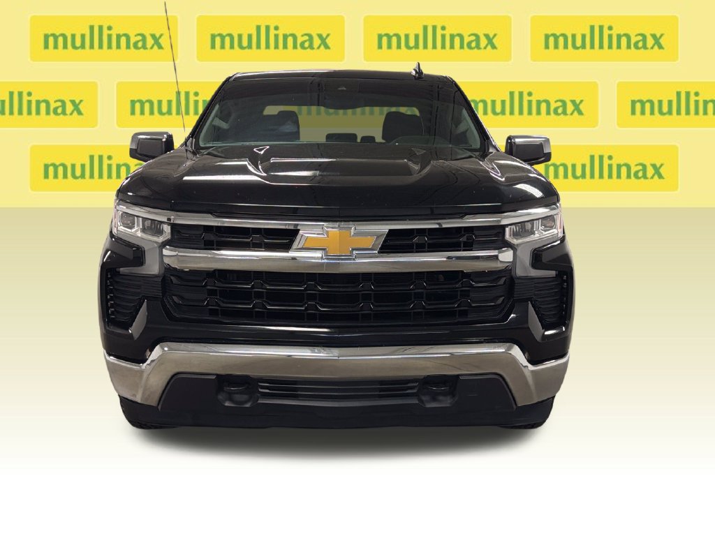 Used 2023 Chevrolet Silverado 1500 LT w/ Protection Package AWD/4WD image 6