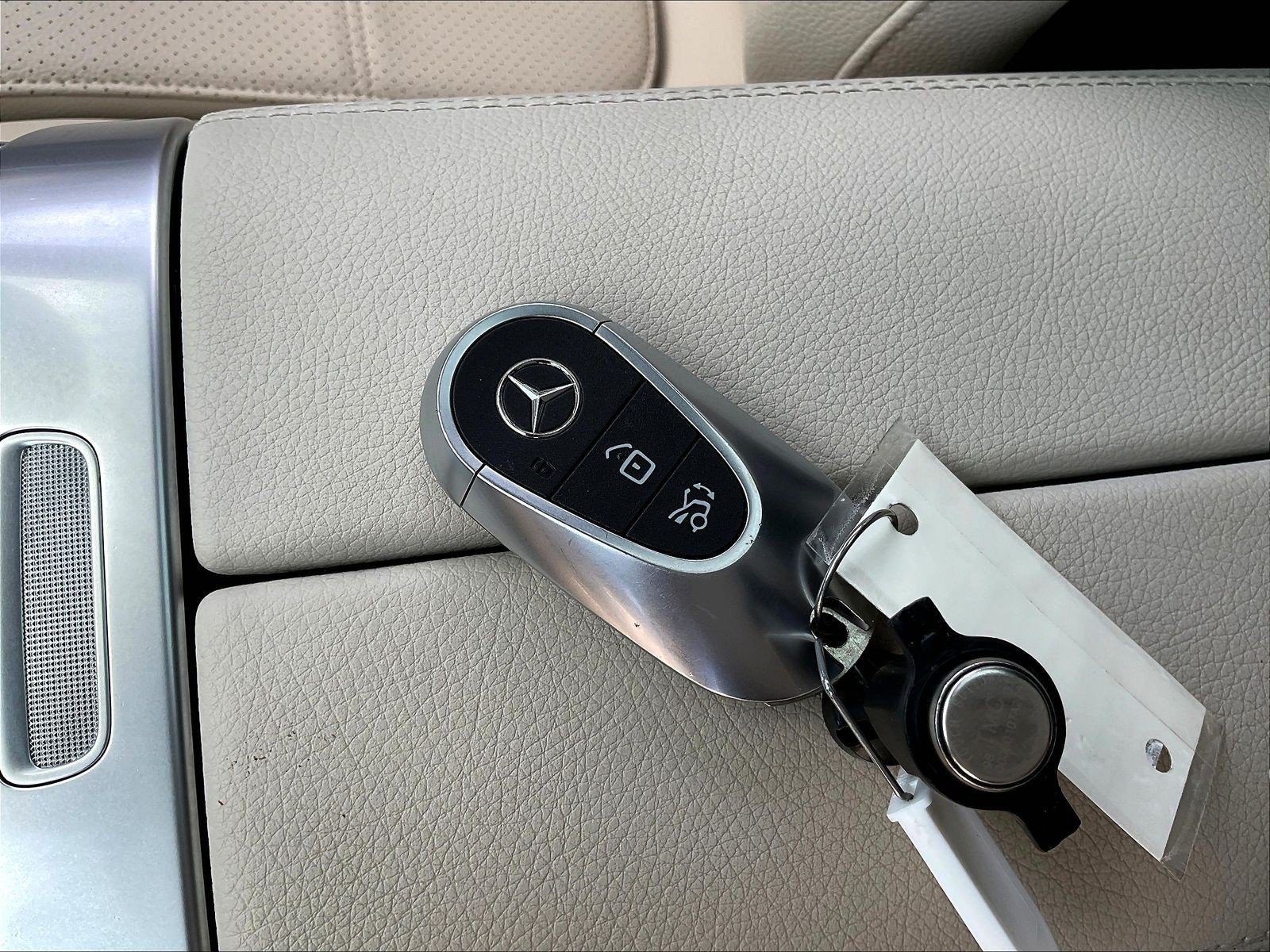 Certified 2024 Mercedes-Benz C 300 Sedan image 35