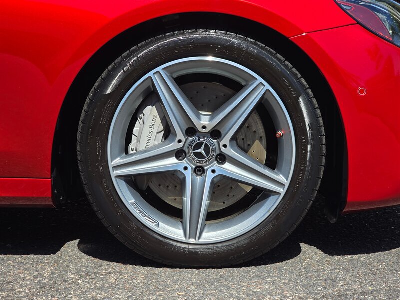 Used 2019 Mercedes-Benz E 300 w/ Premium 1 Package image 37
