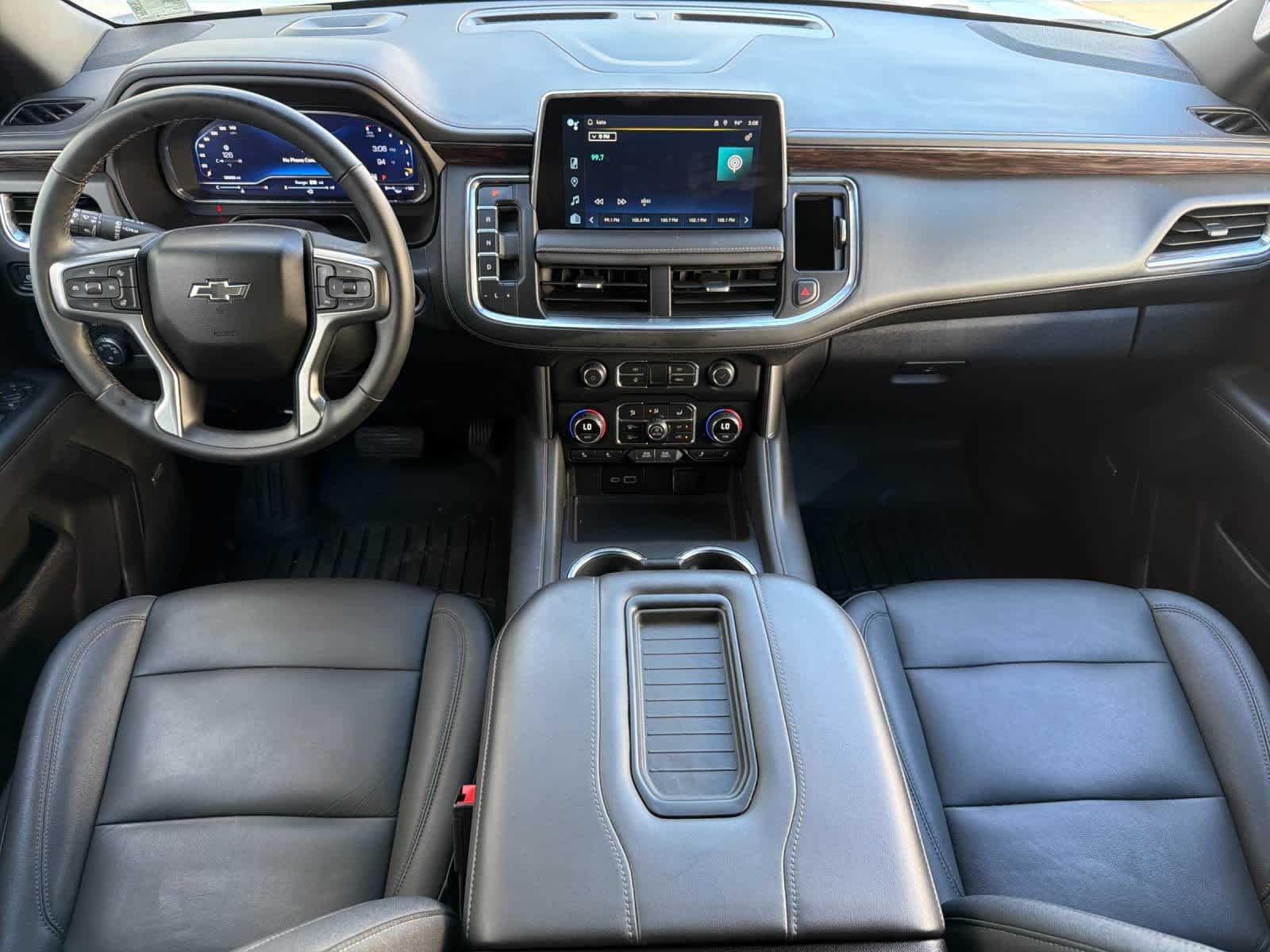 Used 2023 Chevrolet Tahoe Z71 w/ Z71 Off-Road Package AWD/4WD image 3