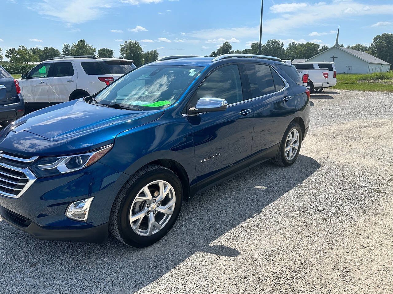 Used 2021 Chevrolet Equinox Premier w/ LPO, Floor Liner Package FWD image 3