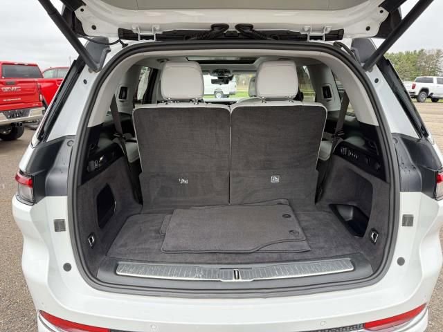 Used 2021 Jeep Grand Cherokee L Overland w/ Luxury Tech Group IV image 9